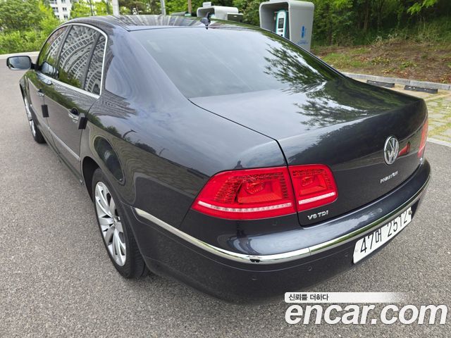 Volkswagen Phaeton V6 3.0 TDI VW611 2012 — фото 4