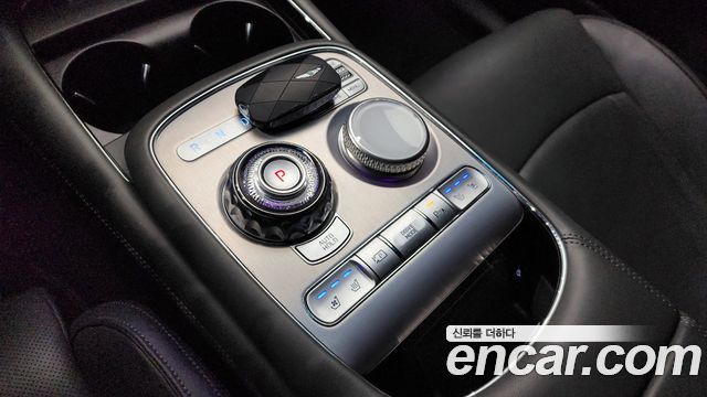 Genesis G90 (RS4) Gasoline 3.5 Turbo AWD 2023 — фото 9