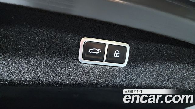 Genesis G90 (RS4) Gasoline 3.5 Turbo AWD 2023 — фото 32