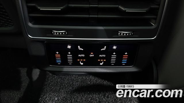 Audi Q7 (4M) 55 TFSI Quattro Premium 2022 — фото 18