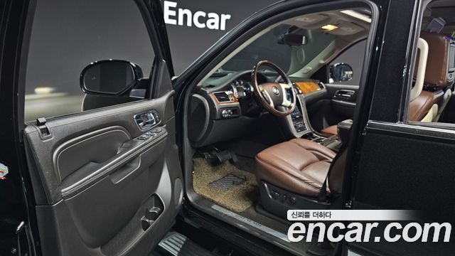 Cadillac Escalade 6.2 ESV 3rd 2013 — фото 10