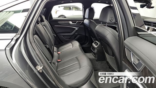 Audi A6 (C8) 40 TDI Premium 2020 — фото 12