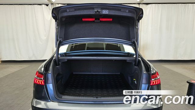 Audi A6 (C8) 40 TDI Premium 2020 — фото 20