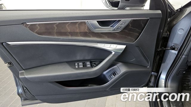 Audi A6 (C8) 40 TDI Premium 2020 — фото 24