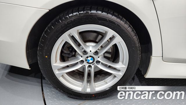 BMW 5 Series (F10) 530d xDrive M Aero Dynamic 2016 — фото 5