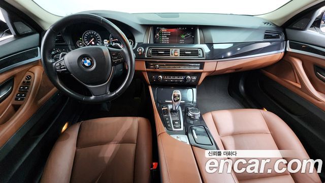 BMW 5 Series (F10) 530d xDrive M Aero Dynamic 2016 — фото 7