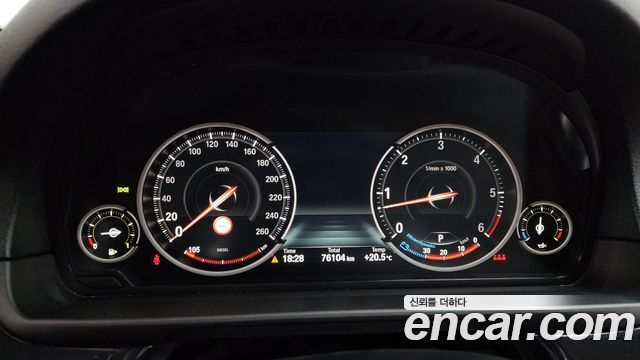 BMW 5 Series (F10) 530d xDrive M Aero Dynamic 2016 — фото 8