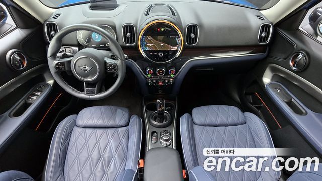 MINI Cooper S Countryman ALL4 Classic Launch Pack 2nd 2023 — фото 7