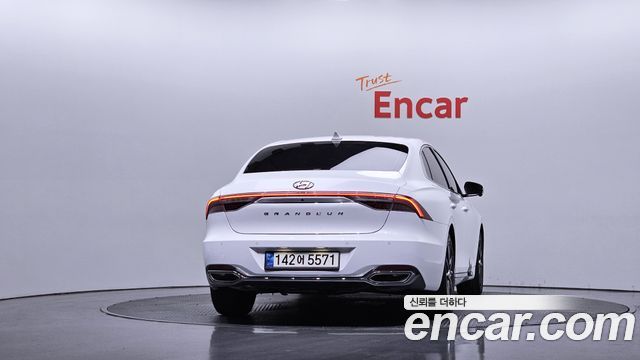 Hyundai Grandeur (IG) 3.3 Exclusice 2022 — фото 4