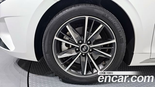 Hyundai Grandeur (IG) 3.3 Exclusice 2022 — фото 5