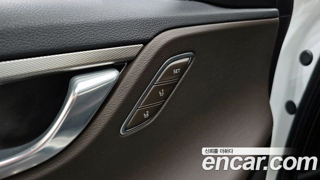 Hyundai Grandeur (IG) 3.3 Exclusice 2022 — фото 17