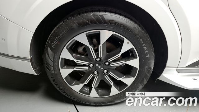 Kia Carnival (IV) Diesel 9-Seater Hi-Limousine Signature 2022 — фото 5