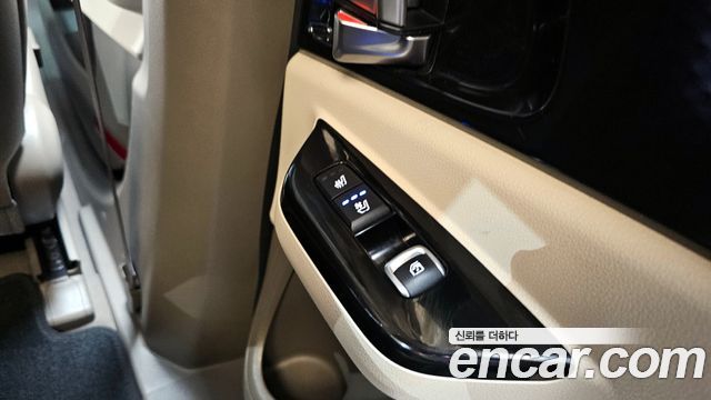 Kia Carnival (IV) Diesel 9-Seater Hi-Limousine Signature 2022 — фото 19