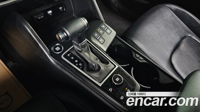 Kia Sportage (V) Diesel 2.0 2WD Prestige 2022 — фото 9
