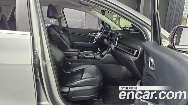 Kia Sportage (V) Diesel 2.0 2WD Prestige 2022 — фото 12