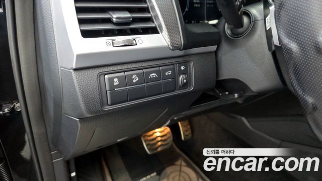 KG Mobility (SsangYong) Rexton Diesel 2.2 4WD The Black 2023 — фото 14