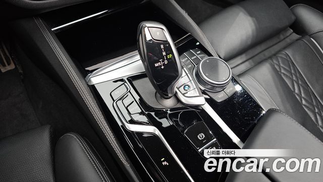 BMW 5 Series (G30) 530i M Sport Package 2022 — фото 9