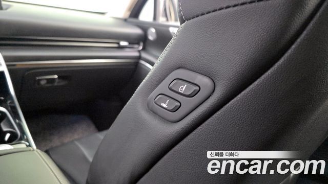 Genesis GV80 3.0 Diesel AWD 2021 — фото 29