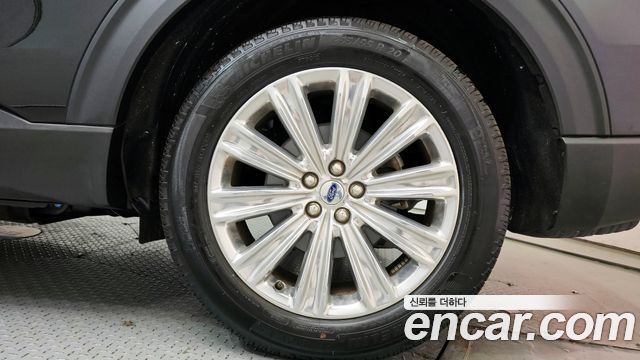 Ford Explorer (VI) 2.3 LimIted 4WD 2023 — фото 21