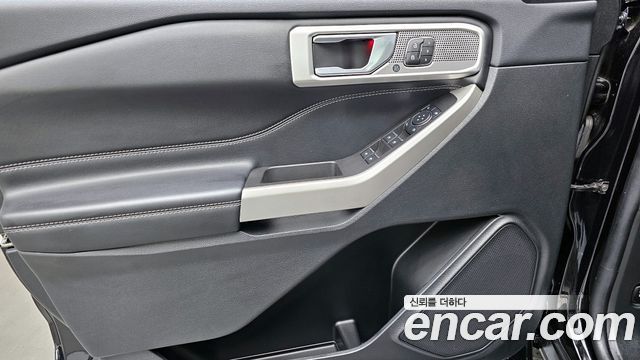 Ford Explorer (VI) 2.3 LimIted 4WD 2023 — фото 24