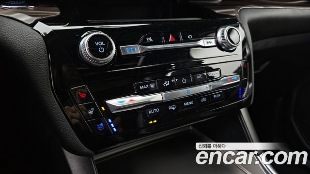 Ford Explorer (VI) 2.3 LimIted 4WD 2023 — фото 32