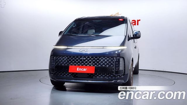 Hyundai Staria 4WD Lounge 7-Seater Inspiration 2022 — фото 3