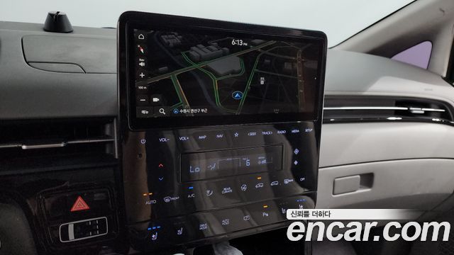Hyundai Staria 4WD Lounge 7-Seater Inspiration 2022 — фото 16