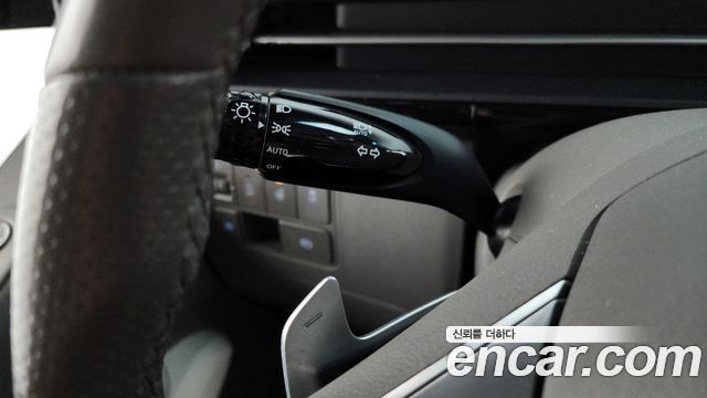 Hyundai Staria 4WD Lounge 7-Seater Inspiration 2022 — фото 23