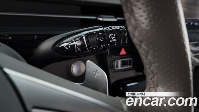 Hyundai Staria 4WD Lounge 7-Seater Inspiration 2022 — фото 35