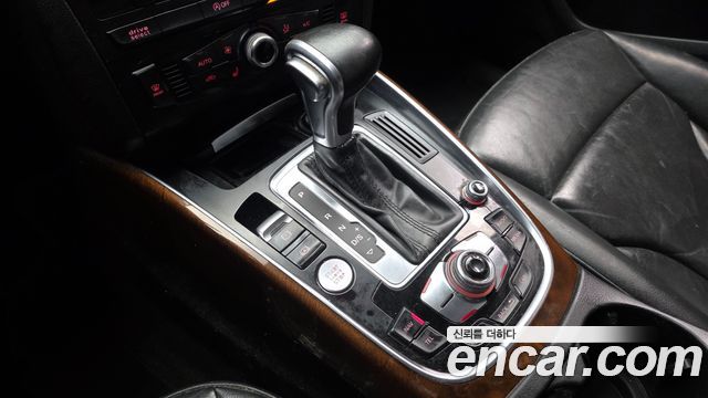 Audi Q5 35 TDI Quattro Dynamic 8R 2015 — фото 9