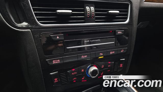 Audi Q5 35 TDI Quattro Dynamic 8R 2015 — фото 16