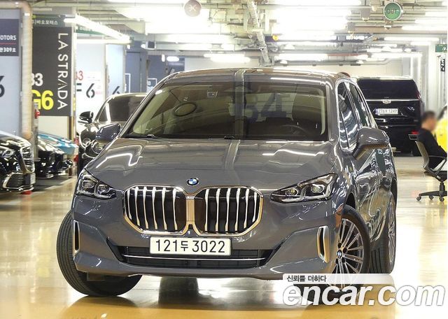 BMW 2 Series Active Tourer (U06) 220i Luxury 2025 — фото 3