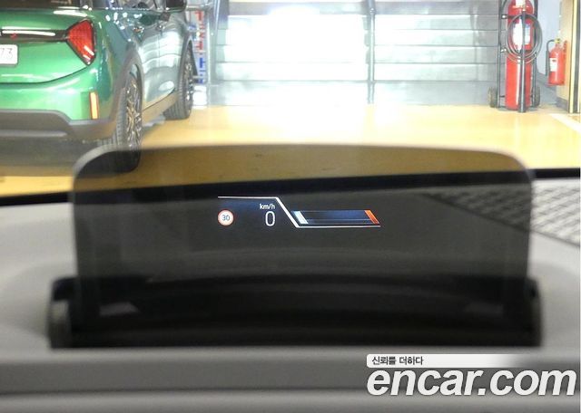 BMW 2 Series Active Tourer (U06) 220i Luxury 2025 — фото 18