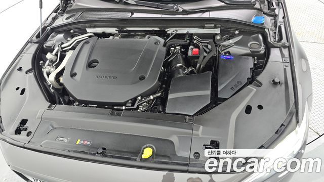 Volvo S90 B6 AWD Ultra Bright 2025 — фото 6