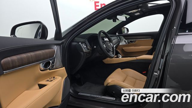 Volvo S90 B6 AWD Ultra Bright 2025 — фото 10
