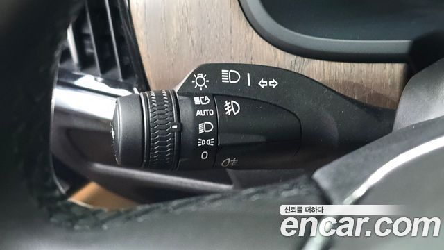 Volvo S90 B6 AWD Ultra Bright 2025 — фото 18