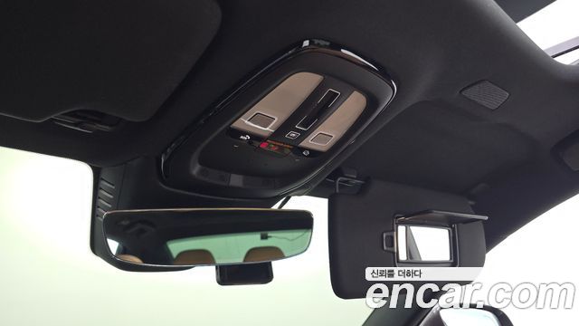Volvo S90 B6 AWD Ultra Bright 2025 — фото 32