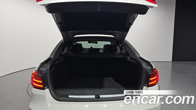 BMW 3 Series GT (F34) GT 320d Luxury 2015 — фото 21