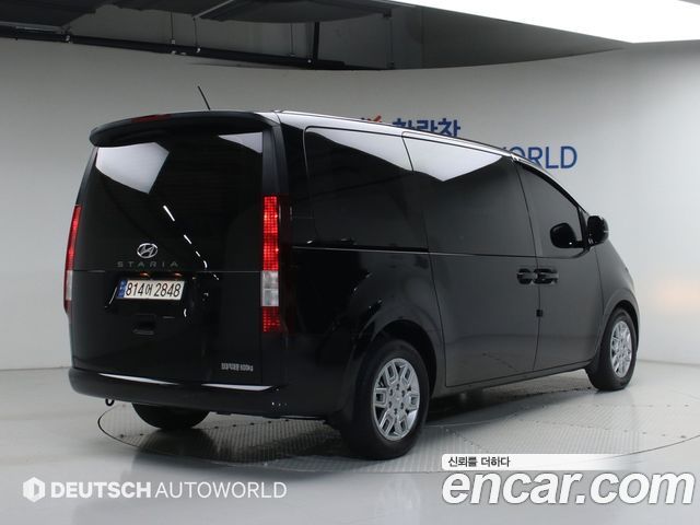 Hyundai Staria Cargo 5-Seater Modern 2022 — фото 2