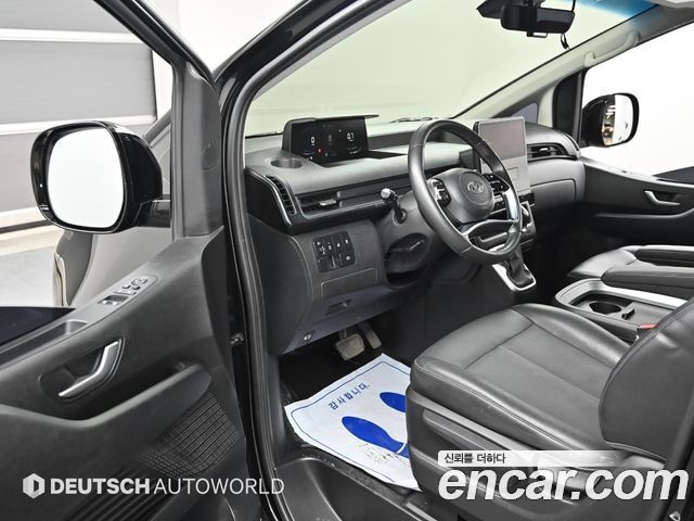Hyundai Staria Cargo 5-Seater Modern 2022 — фото 15