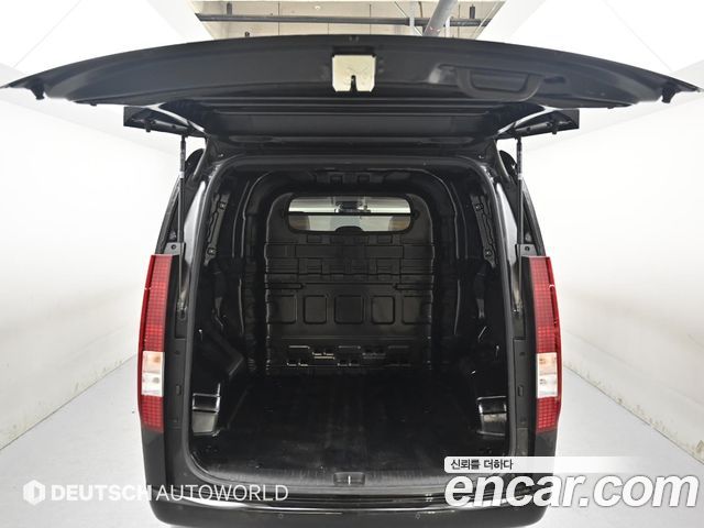 Hyundai Staria Cargo 5-Seater Modern 2022 — фото 23