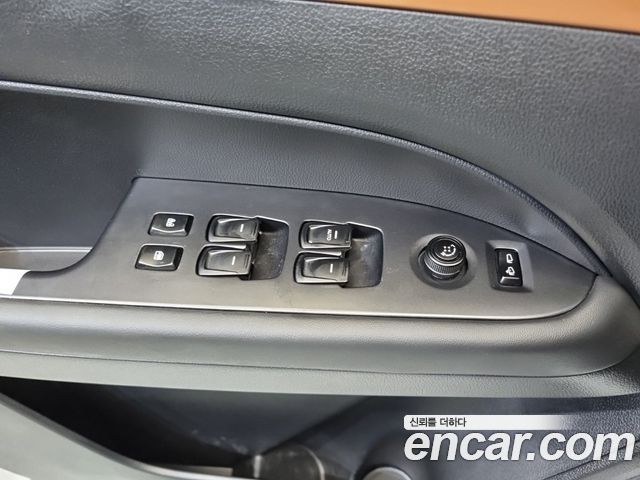 KG Mobility (SsangYong) Musso (Q300) Disel 2.2 4WD M9 Long Deck Grand Style 2026 — фото 21
