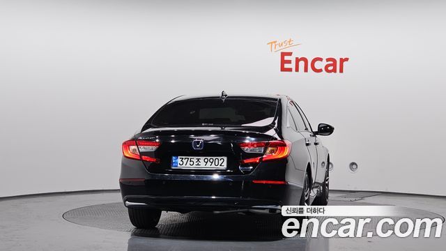 Honda Accord (X) 2.0 Hybrid Touring 2021 — фото 4