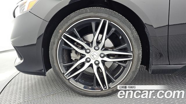 Honda Accord (X) 2.0 Hybrid Touring 2021 — фото 5