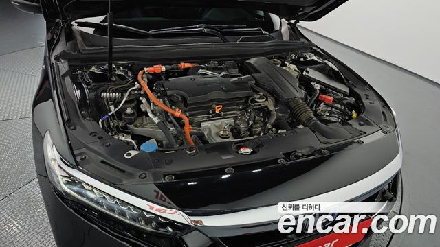 Honda Accord (X) 2.0 Hybrid Touring 2021 — фото 6