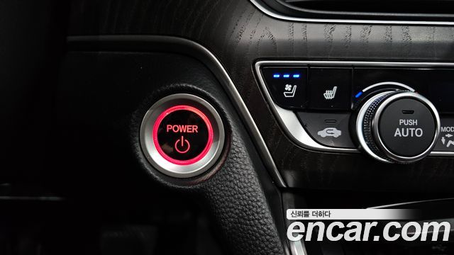 Honda Accord (X) 2.0 Hybrid Touring 2021 — фото 29