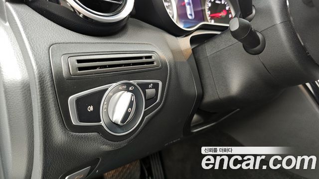 Mercedes-Benz C-Class (W205) C200 2020 — фото 18