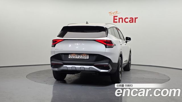 Kia Sportage (V) Diesel 2.0 2WD Prestige 2022 — фото 4