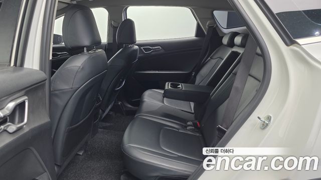 Kia Sportage (V) Diesel 2.0 2WD Prestige 2022 — фото 12