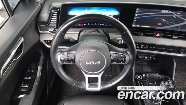 Kia Sportage (V) Diesel 2.0 2WD Prestige 2022 — фото 14